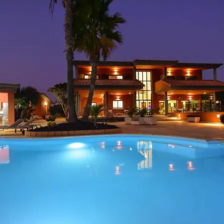 Villa Armonia Oasis Fuerteventura By Holidayrentals365 *